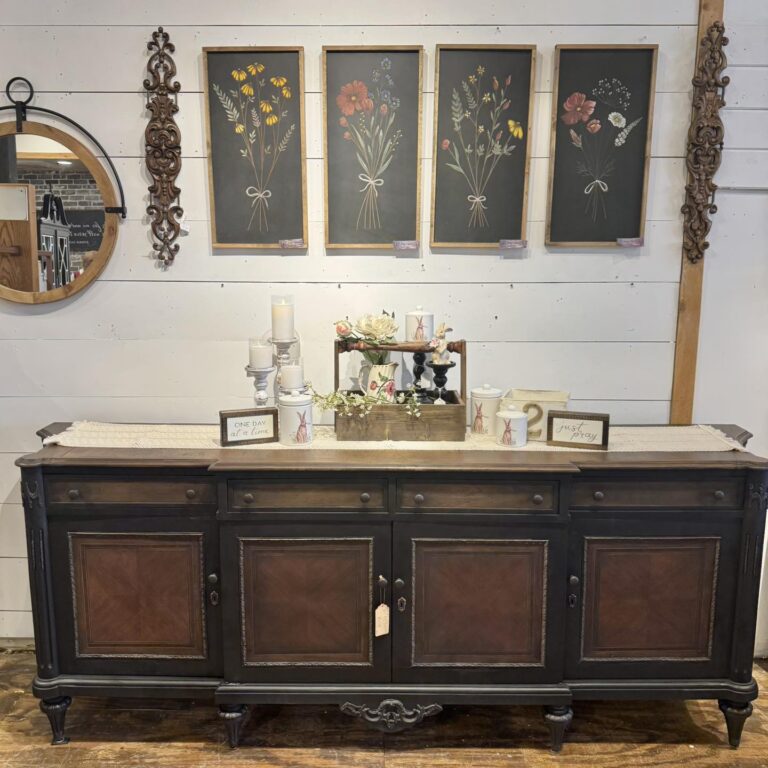 12 Stunning Sideboard & Buffet Table Decor Ideas for Storage