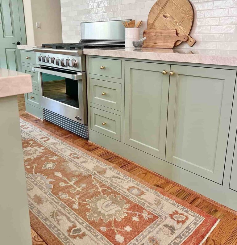 21 Kitchen Rug Ideas That Combine Comfort With Practicality