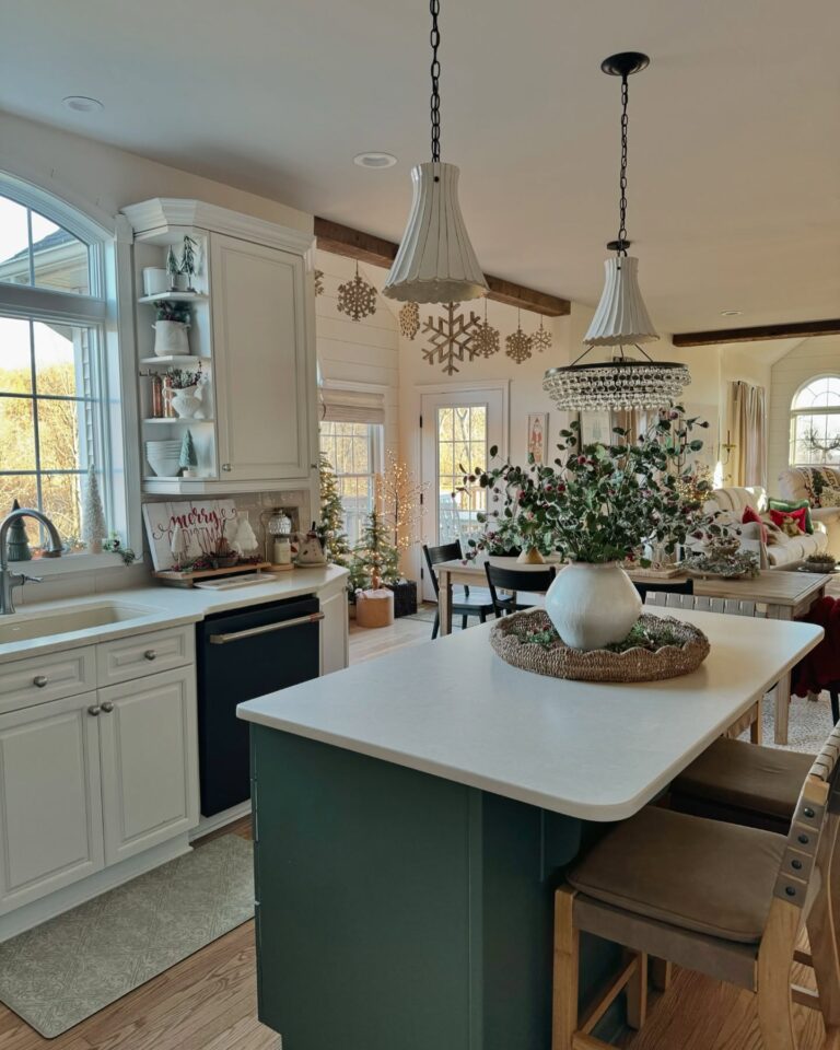 13 Tips to Decorate Interiors Rustic Luxe Style