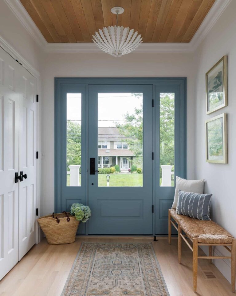 7 Entryway Styling Ideas to Create a First Impression On Your Guests