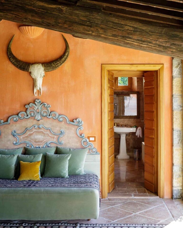 17 Essential Tips to Decorate Tuscan Style in Your Home