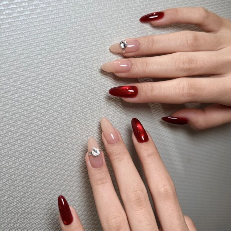 19 Glam Red and Silver Nail Designs That Mean Business