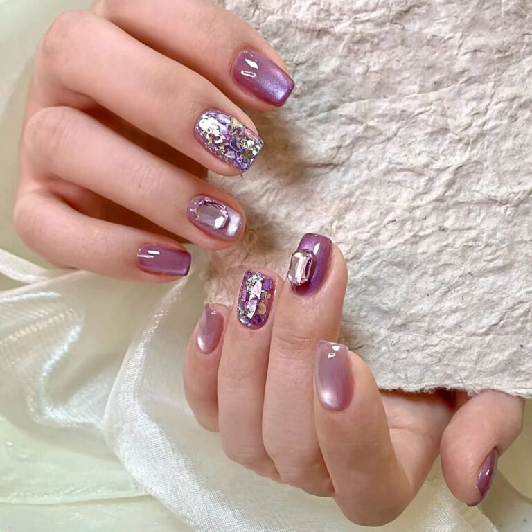 21 Whimsical Summer Purple Nail Designs That Are Too Pretty to Ignore